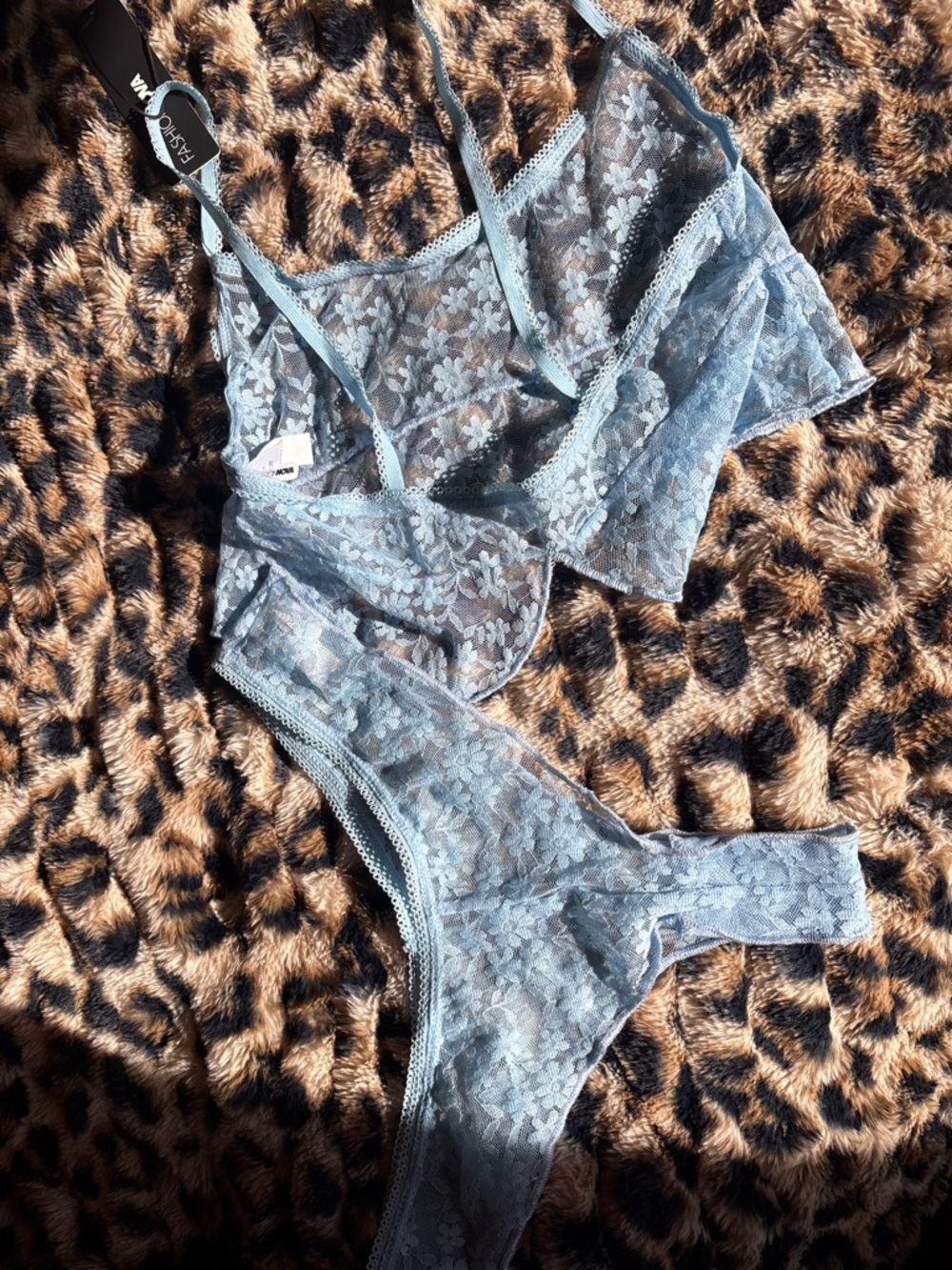 Sheer Floral Lace Bralette & Thong Set - Light Blue - Picture 3 of 7